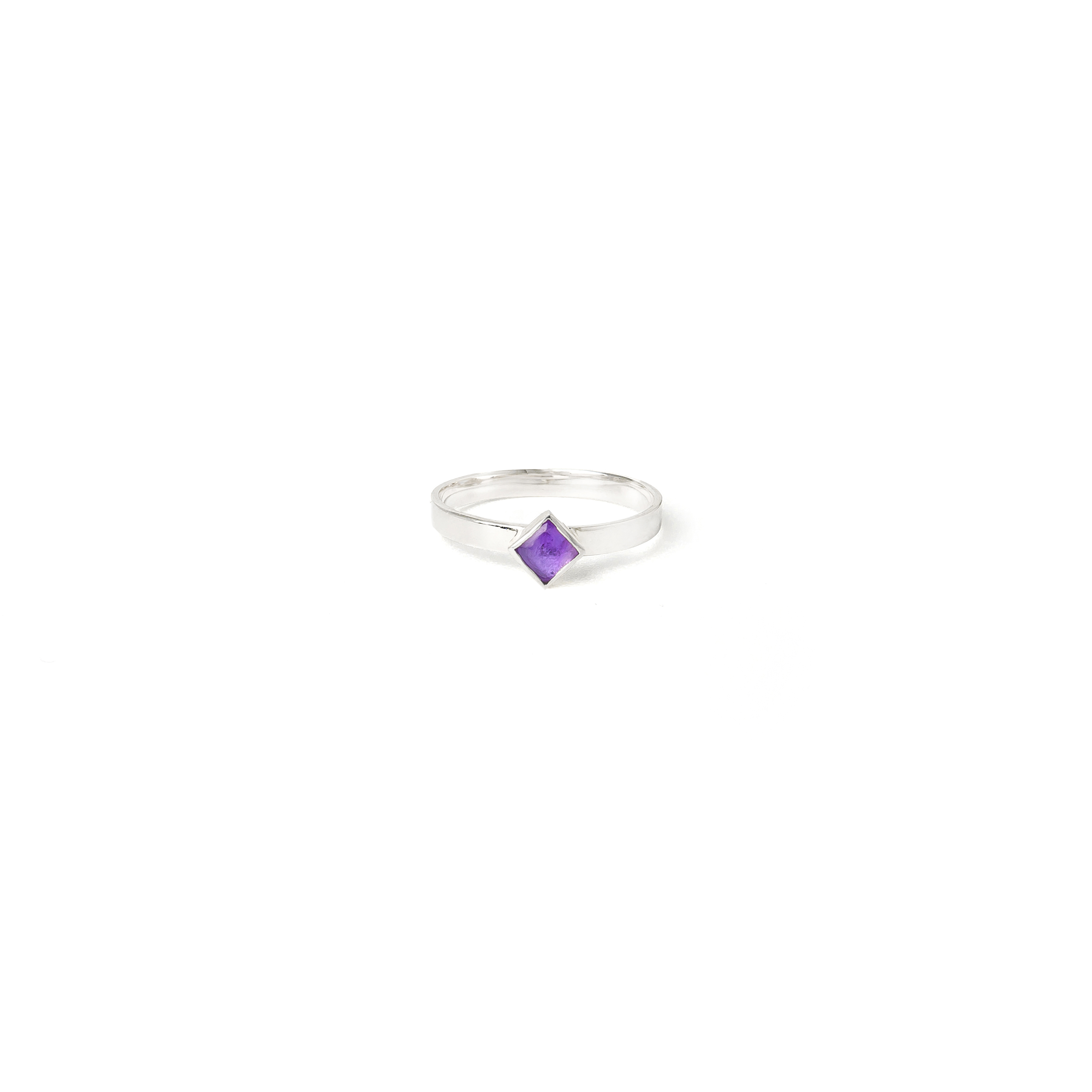 Кольцо аметист квадрат JEWEL