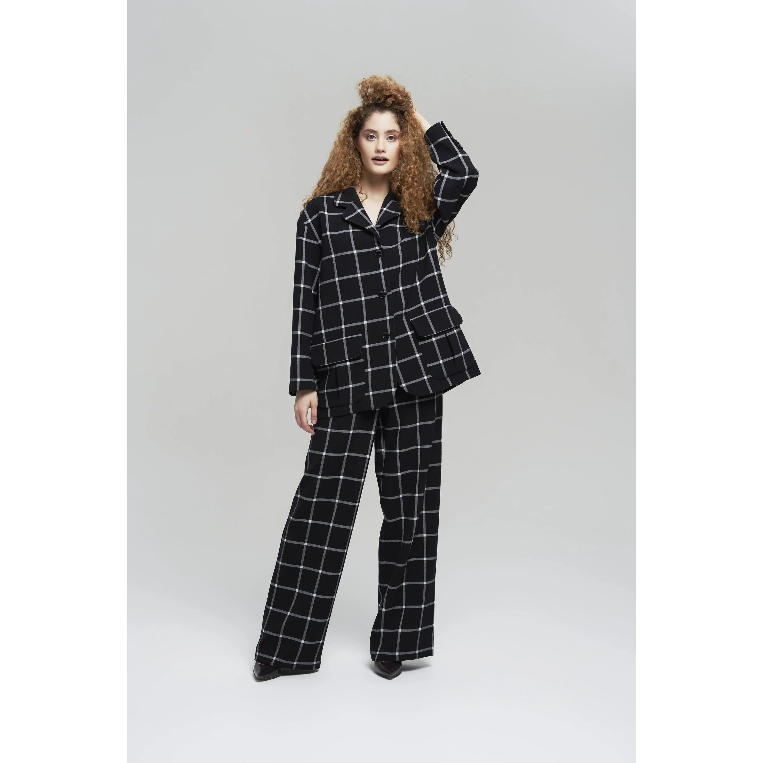 Жакет oversize с накладными карманами (клетка)