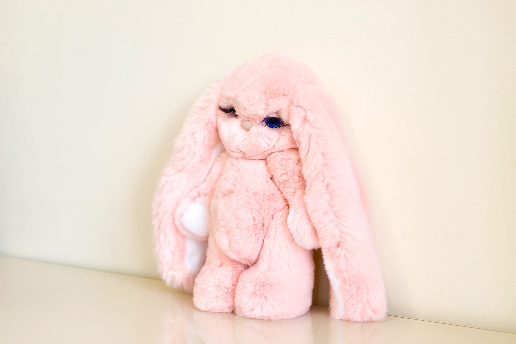 Мягкая интерьерная игрушка Зайка Мила