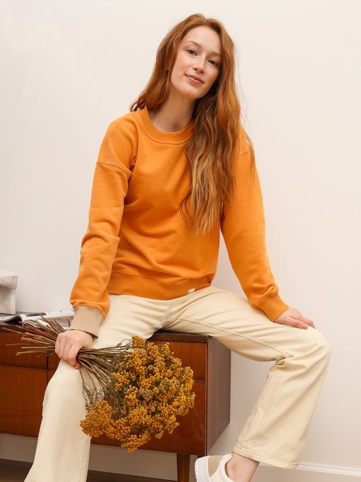 Женский свитшот "Рыжая пастель"