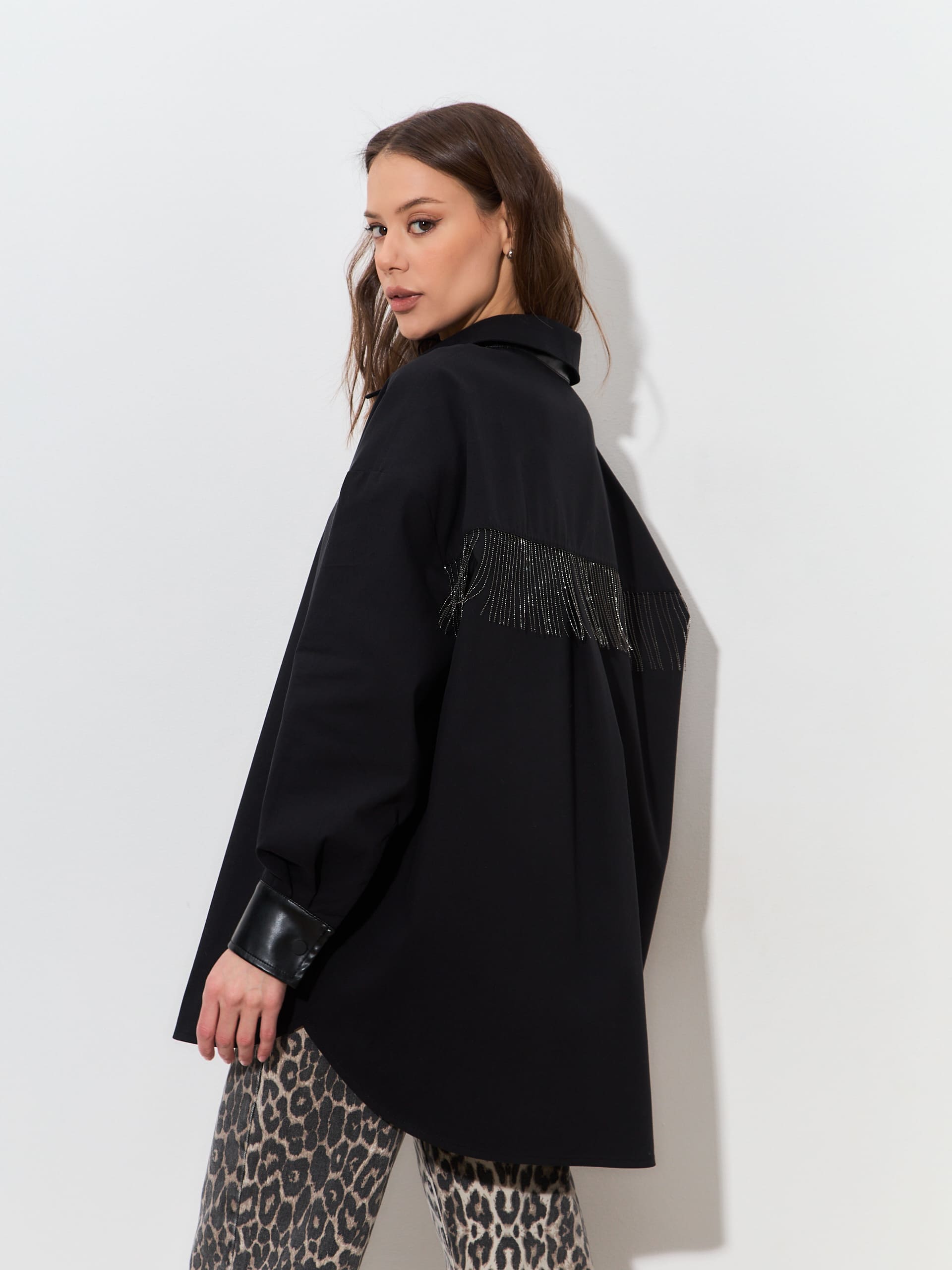 Рубашка oversize с бахромой