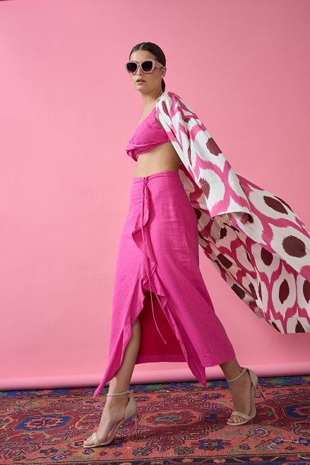 Абая PINKY