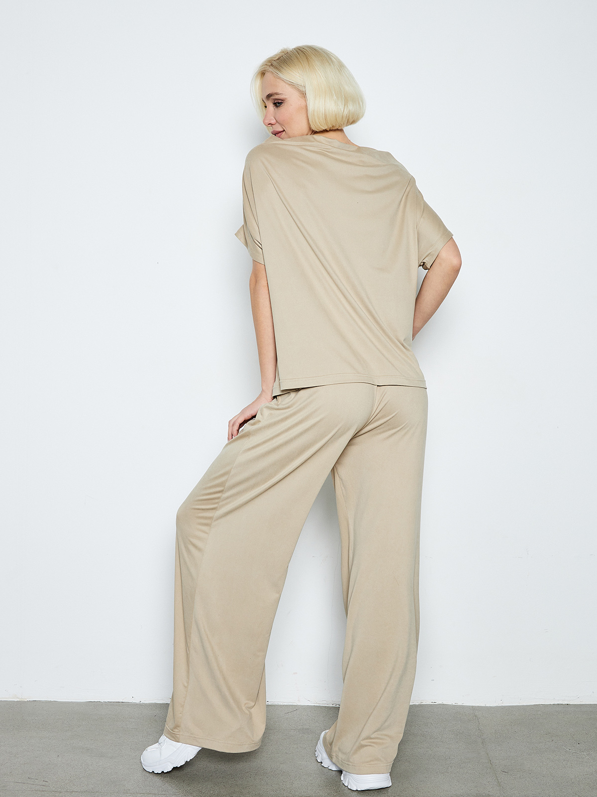 Домашний костюм MEXNA с широкими брюками из вискозы