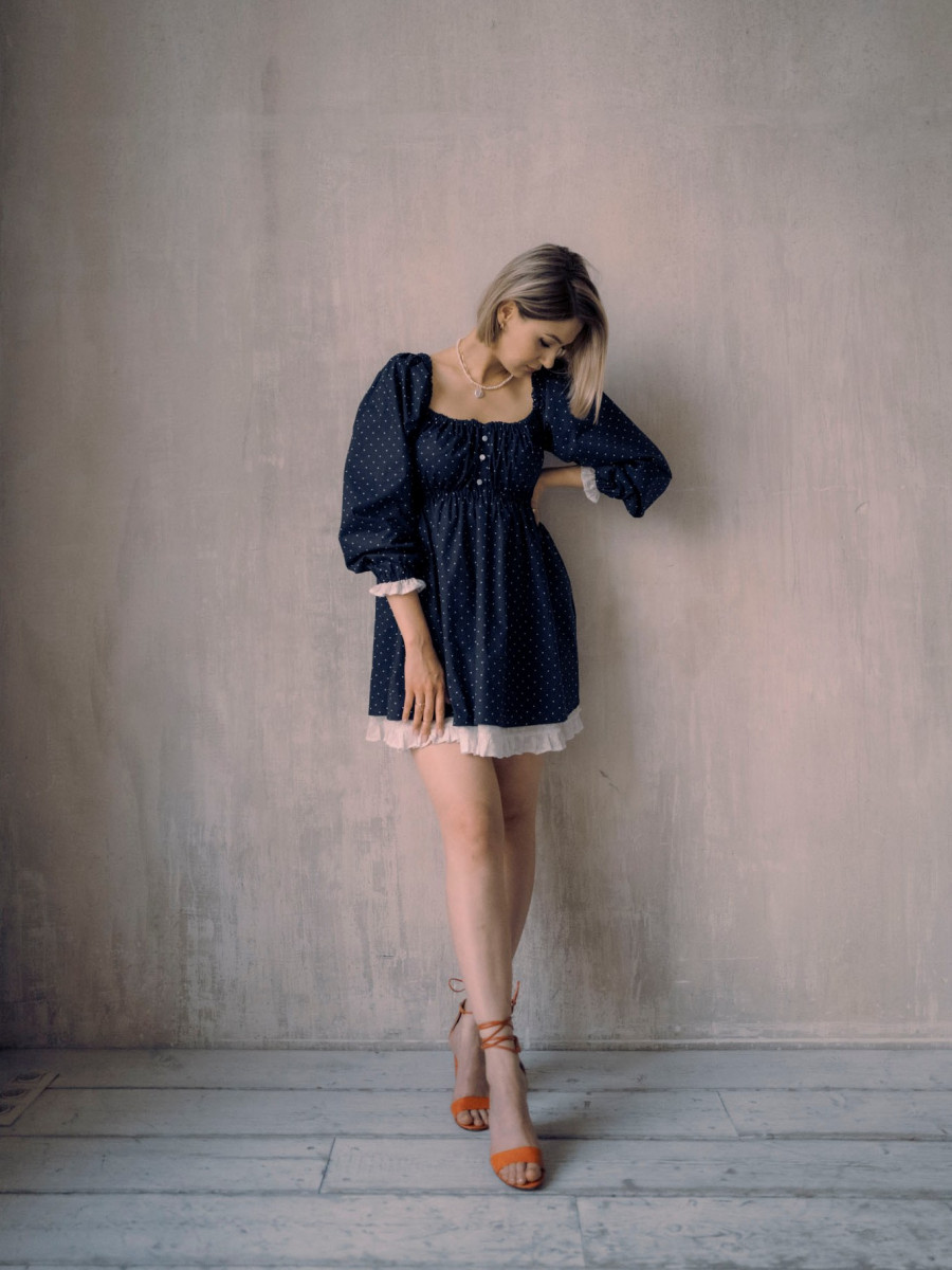 Платье Babydoll в горошек с кружевом