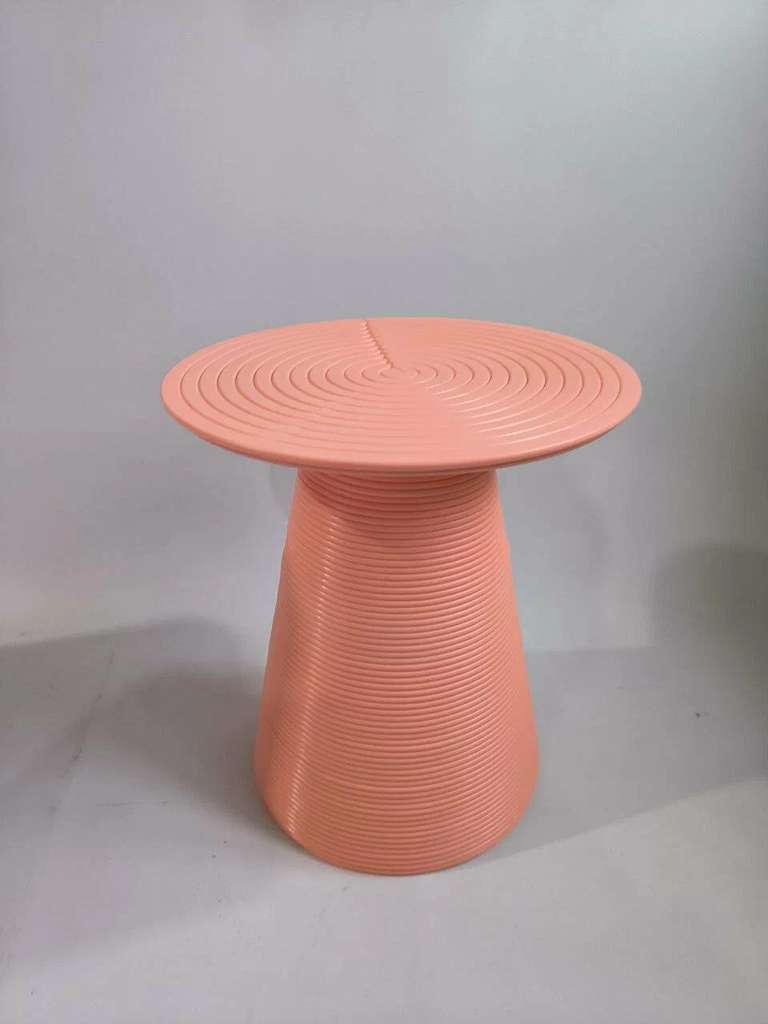 Журнальный столик из переработанного пластика, 3D печать