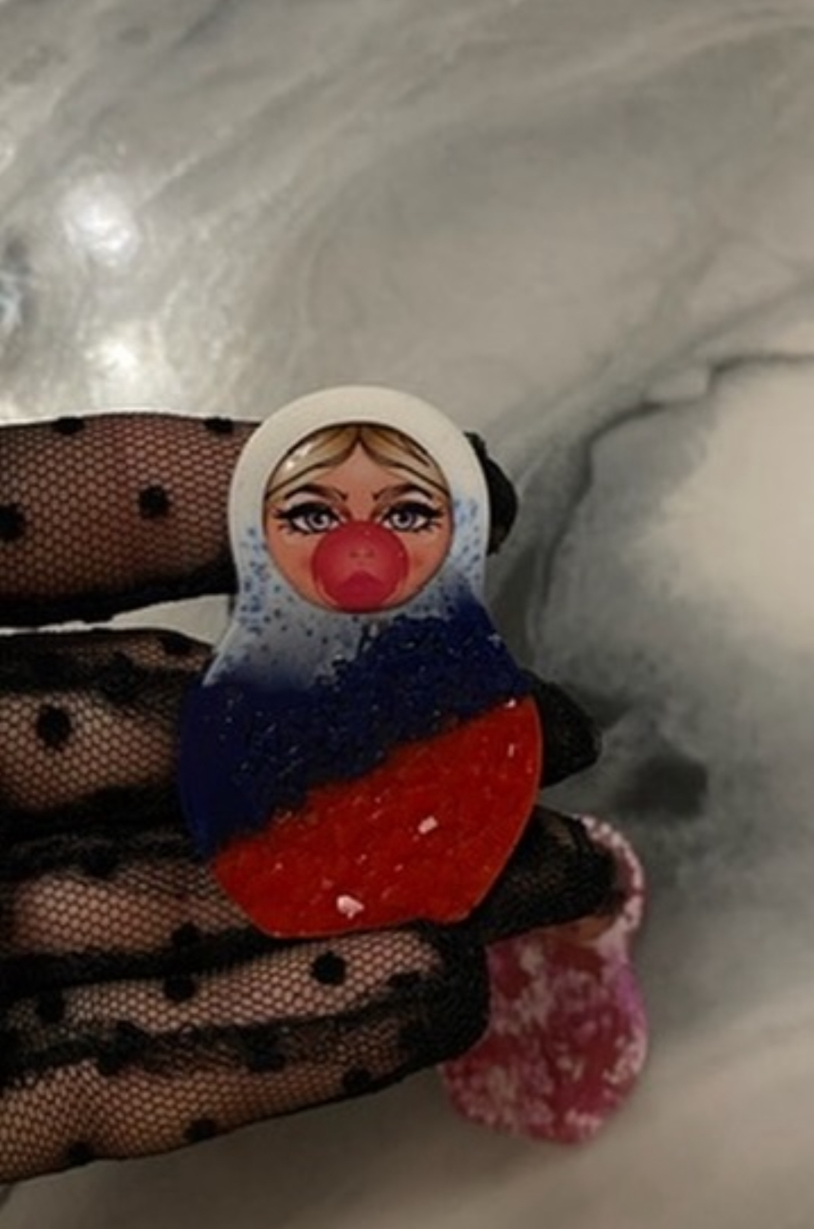 Броши