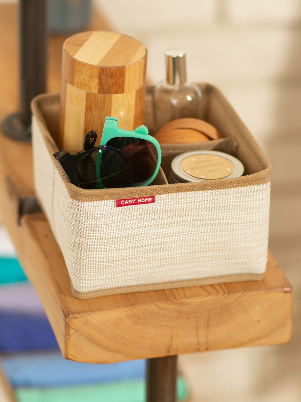 Органайзер для косметики и бижутерии 4 ячейки