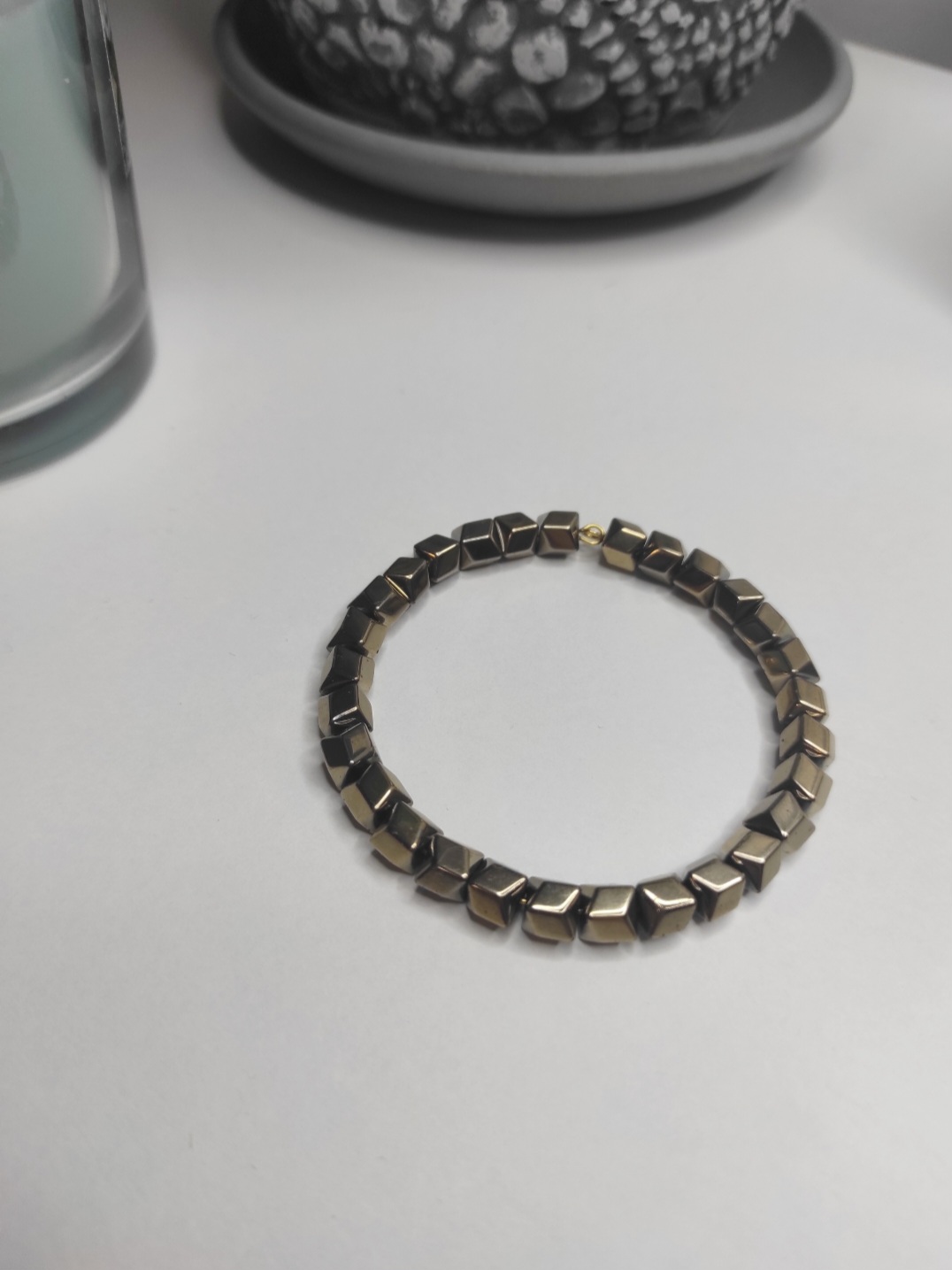 Antique gold