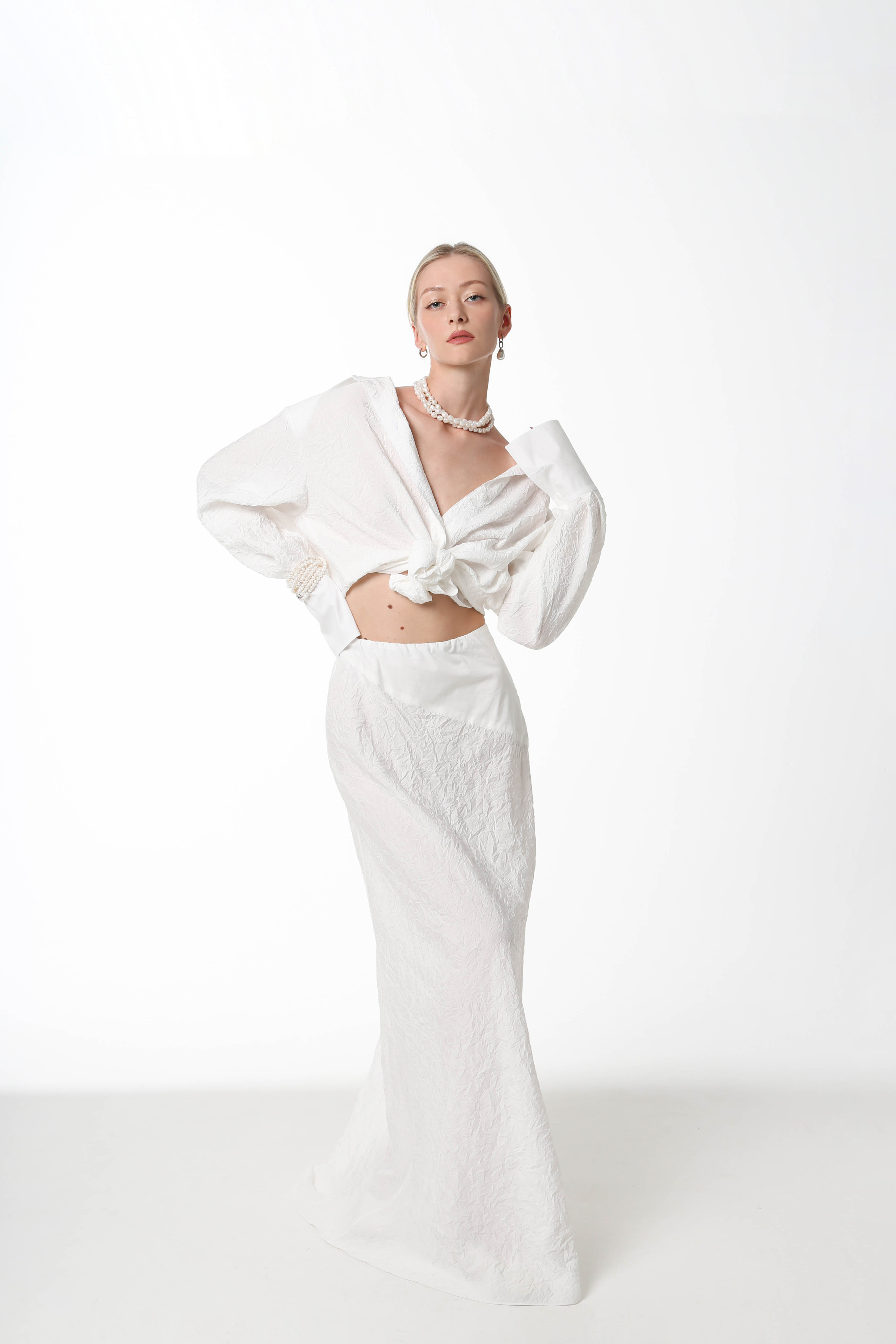 Юбка из вискозы с эффектом CRUSH в белом цвете