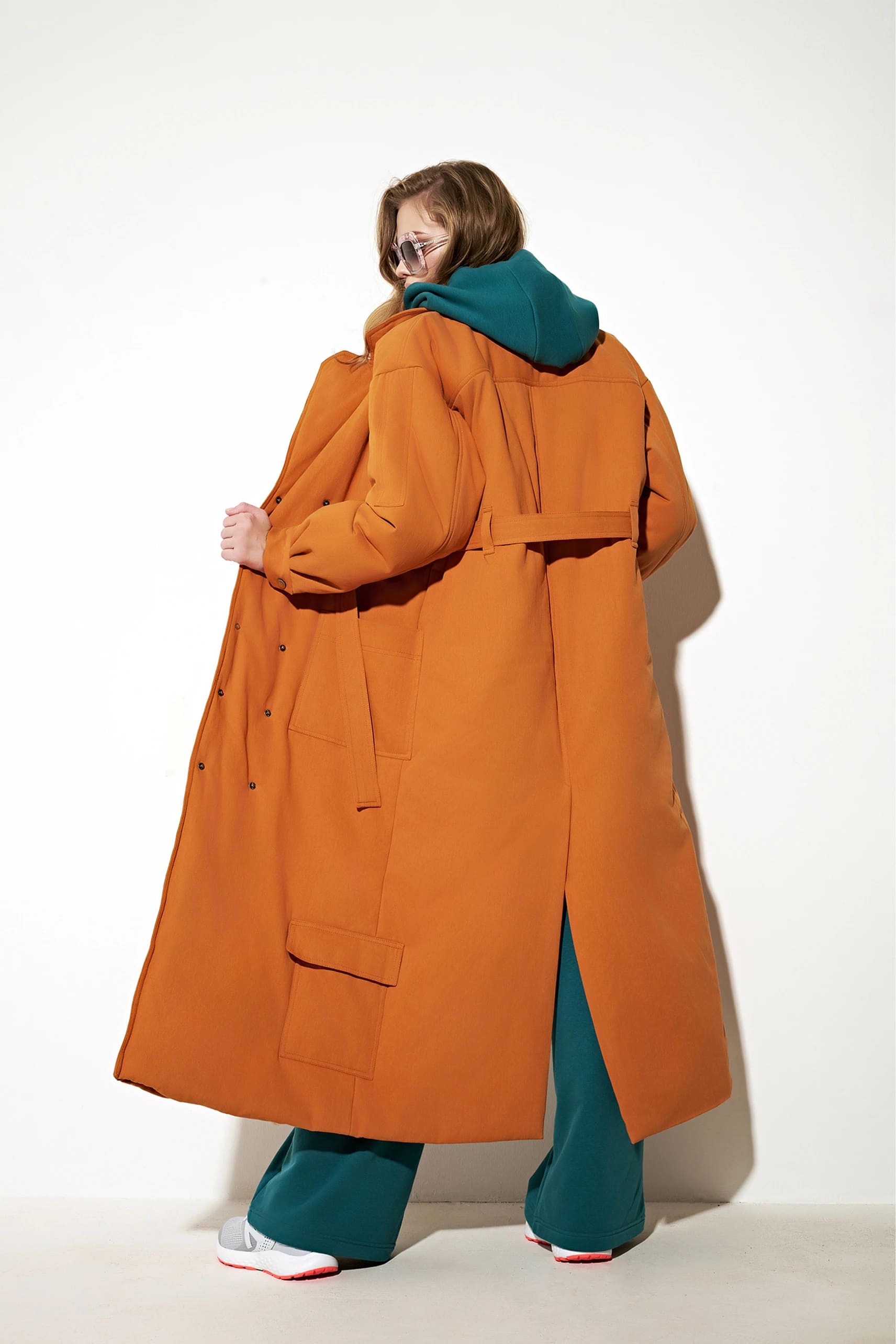 Утепленное пальто куркума