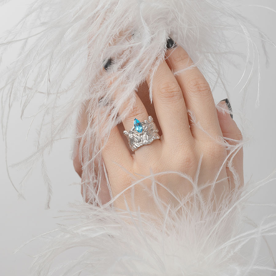 Кольцо серебряное широкое с топазом DEGA’S INSPIRATION RING