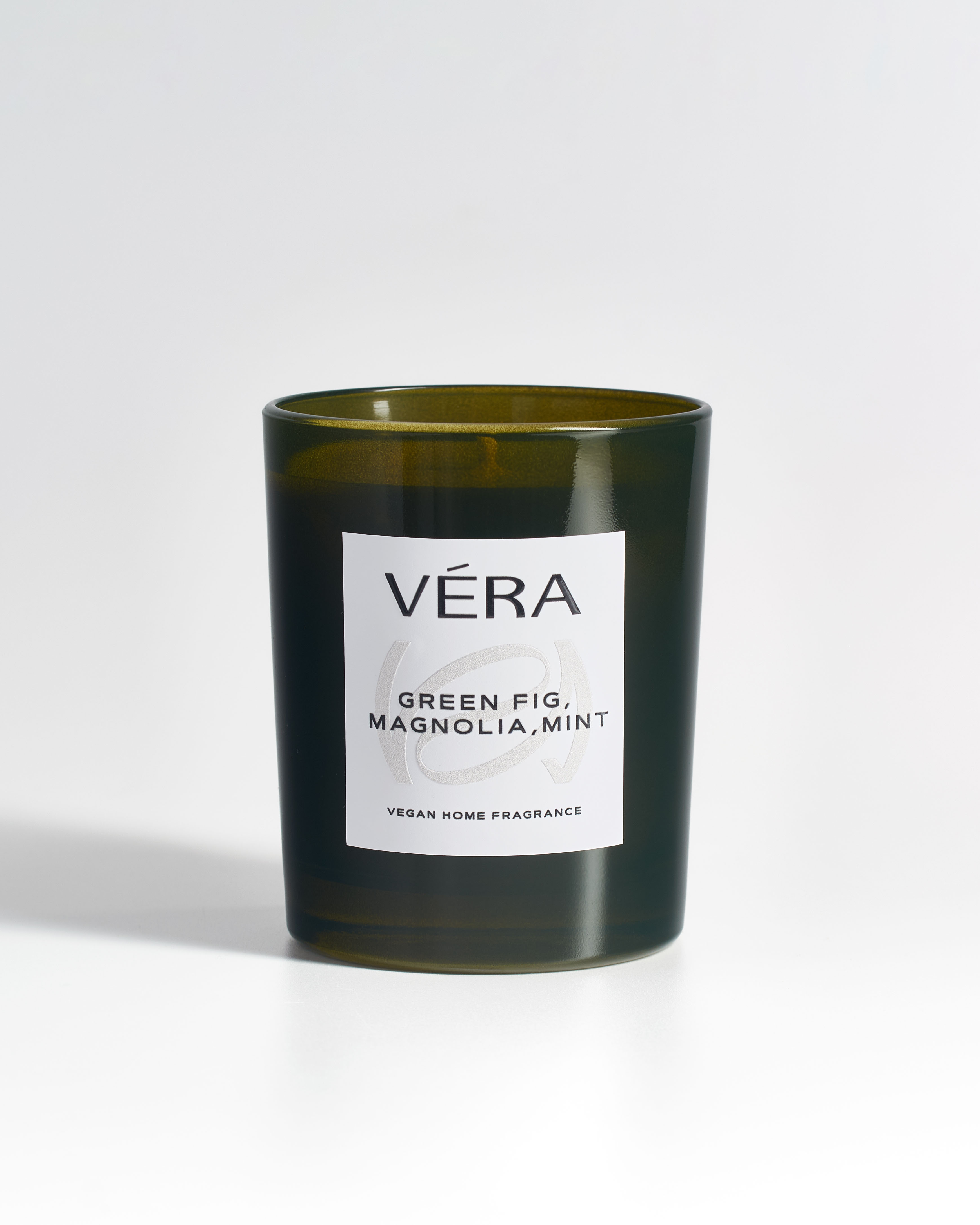 Ароматическая свеча GREEN FIG • MAGNOLIA • MINT
