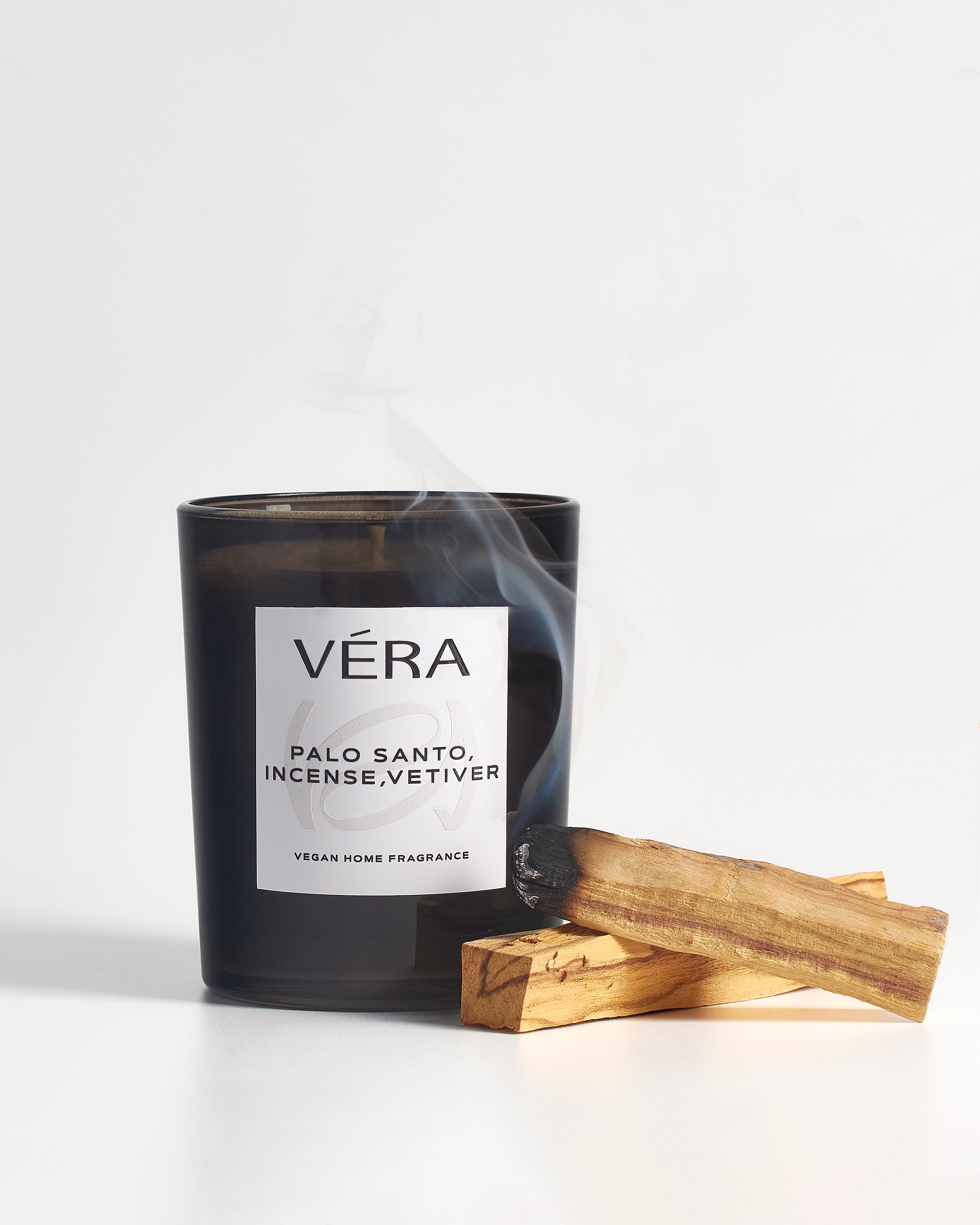 Ароматическая свеча PALO SANTO • INCENSE • VETIVER
