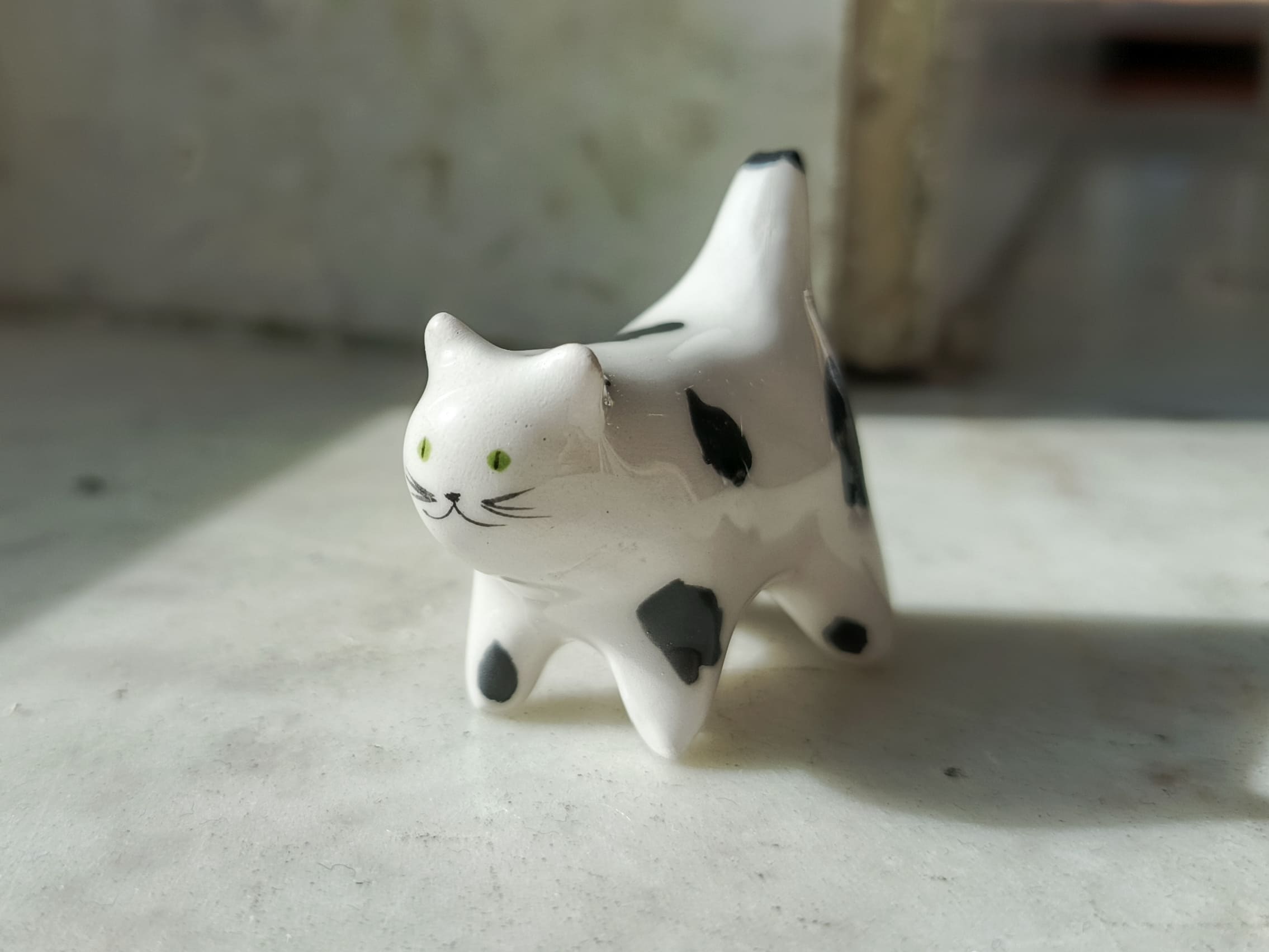 Подставка для благовоний. Кот в пятнах