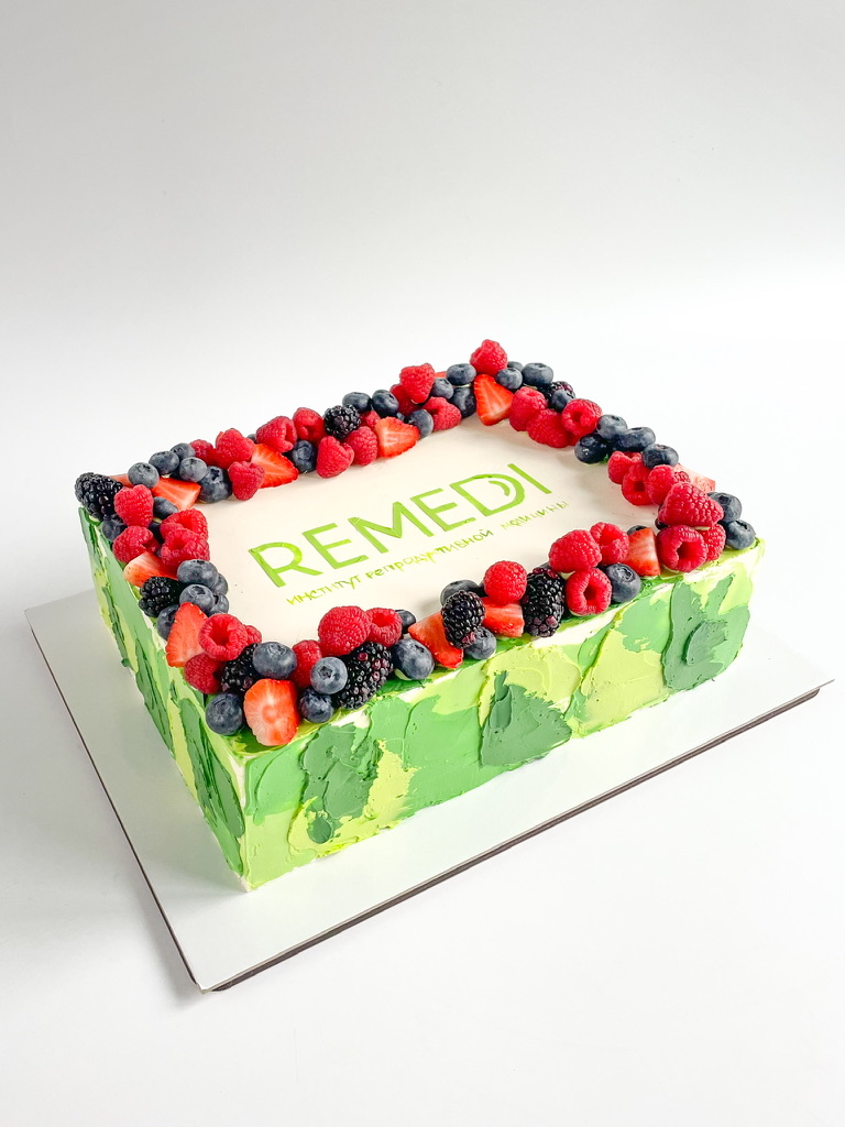 Торт на корпоратив с логотипом «REMEDI»