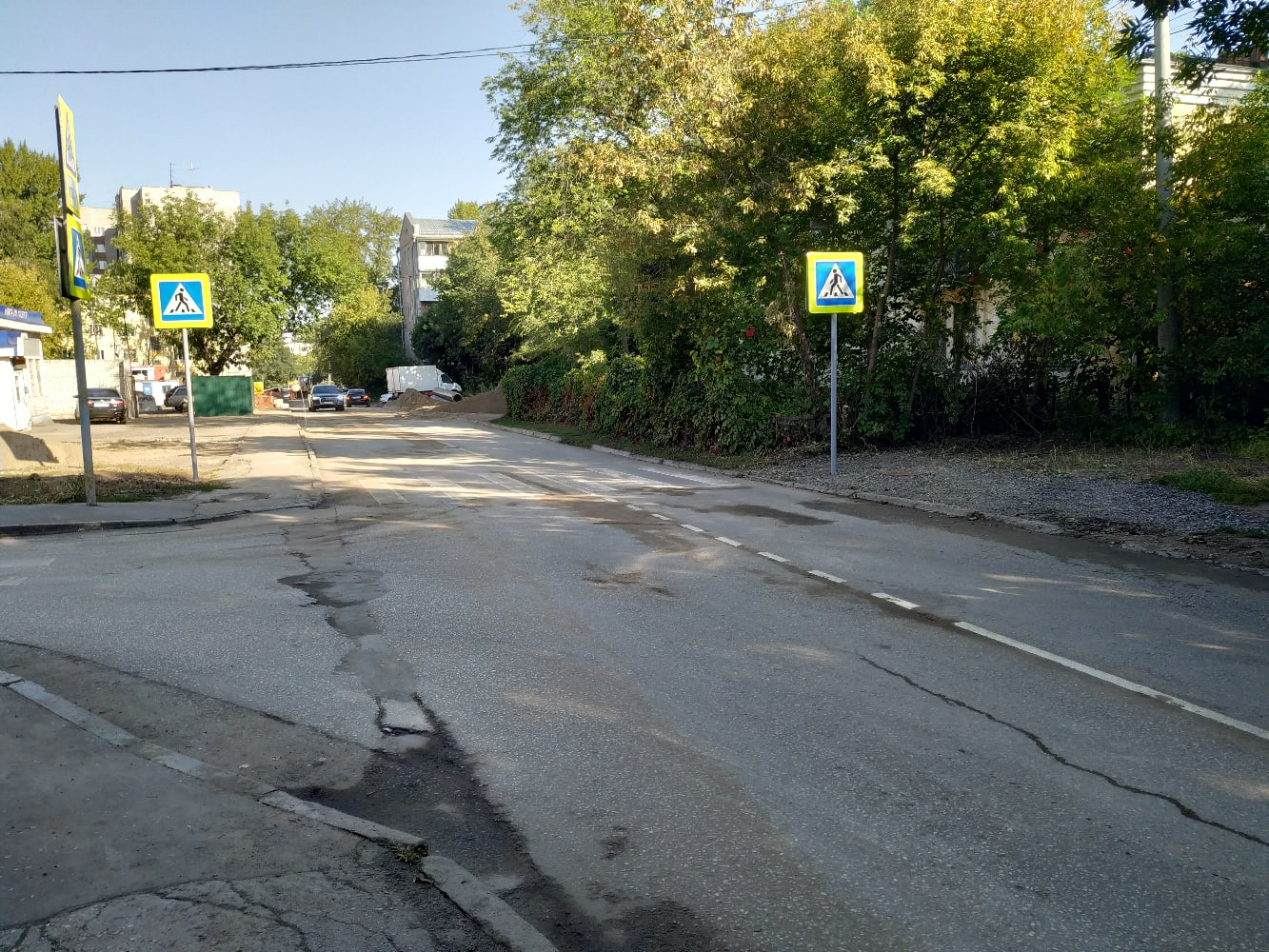 Около самара. Пешеходный переход в Самаре. Школа 20 в Самаре улица Гастелло. Народного фронта 63. Пешеходный переход на улице спортивной Самара.