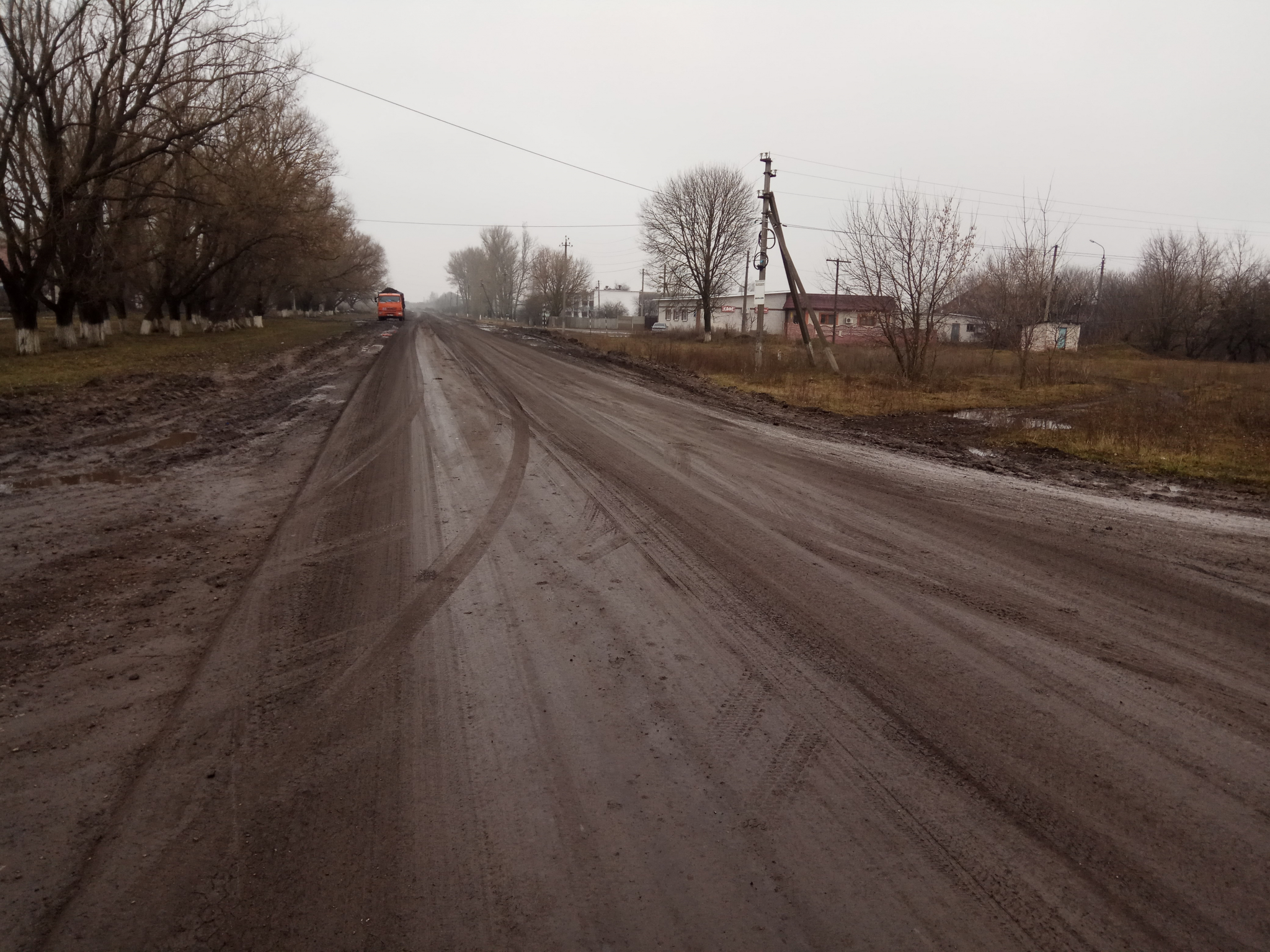 Орловская область дороги. Дороги Орловской области. Дороги Орловской области фото. Дороги весной в поселке. Орлово-Трубчевская дорога.