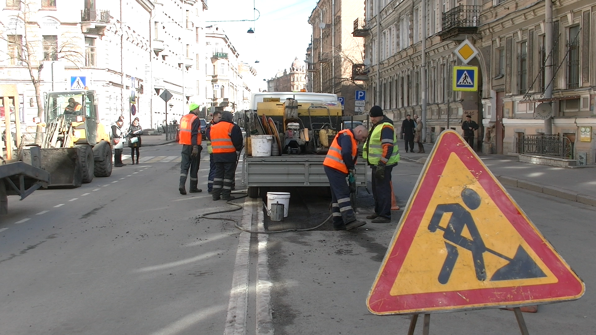 Дорожные работы в СПБ. Ремонт дорог СПБ.