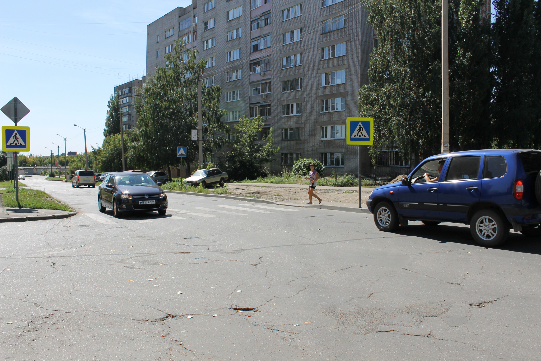 Пешеходный переход около грязелечебницы в Чебоксарах.