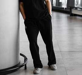 Брюки AVG, черные 