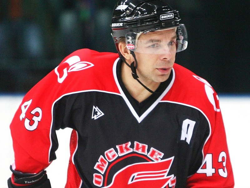 Виталию Ячменёву - 51!