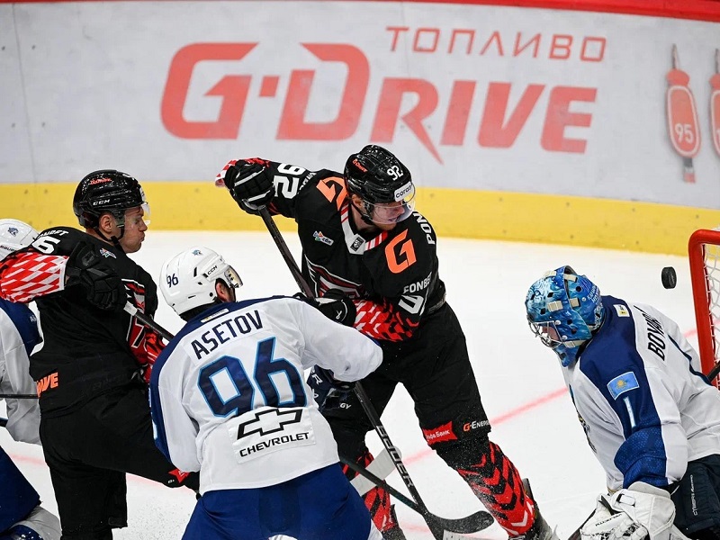 36 сэйвов Бояркина принесли «Барысу» победу над «Авангардом»