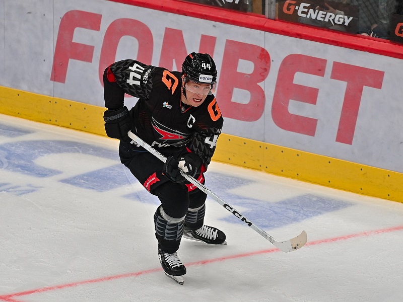 «Сухари» «Нефтехимика», крупные победы «Салавата Юлаева» и минского «Динамо», погоня Шарипзянова