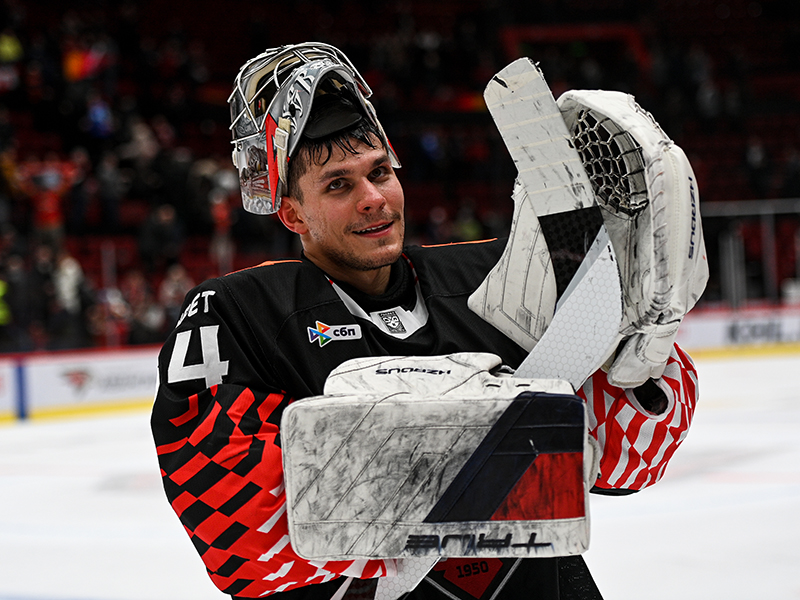 НИКИТА СЕРЕБРЯКОВ | «G-DRIVE. ЛУЧШИЙ ИГРОК» НОЯБРЯ | Падел с вратарём «Авангарда» (ВИДЕО)