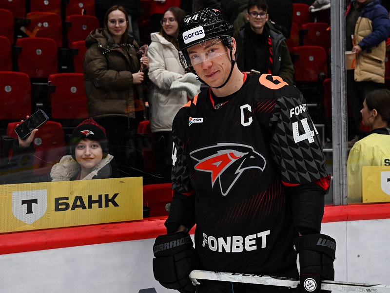 Дамир Шарипзянов вошёл в символическую сборную недели КХЛ!