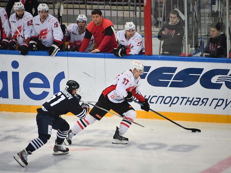 Вспоминая 2016 год. 950 матчей и 300 очков Александра Пережогина!