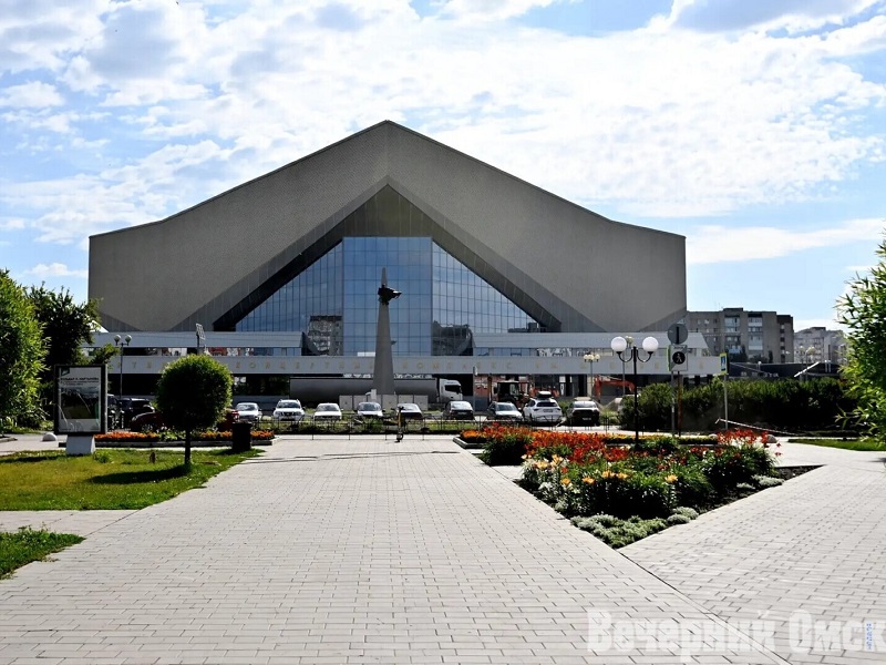 В сквере «Сердце Омска» прошла первая массовая тренировка
