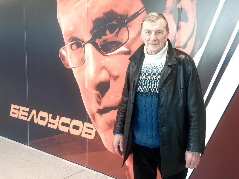 Рекордсмен «Авангарда» дал прогноз на первые два матча полуфинальной серии между «Локомотивом» и «Авангардом»