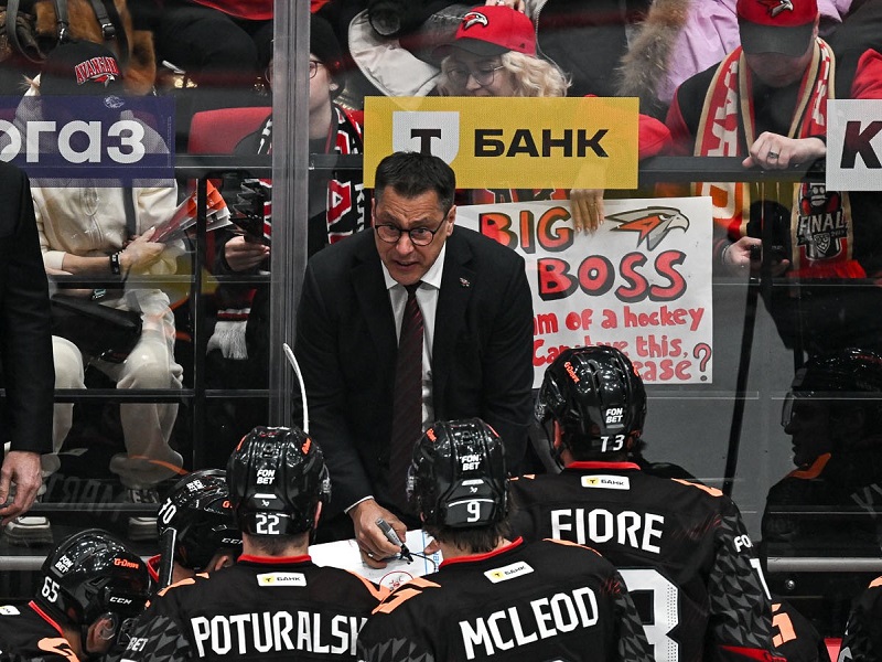 Ги Буше - второй в рейтинге тренеров КХЛ