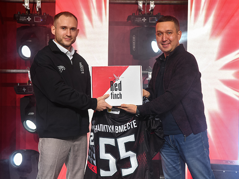 Компания «Напитки Вместе» выходит на лёд: новый партнёр ХК «Авангард» и G-Drive Арены