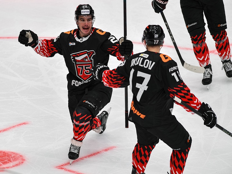 Эндрю Потуральски рассказал о камбэке омского «Авангарда» в матче с «Сочи»