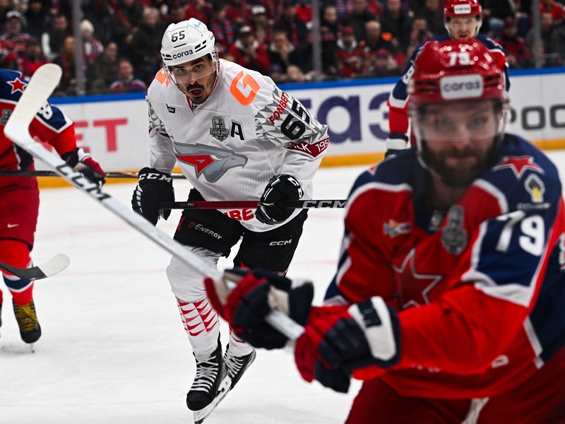 Наиль Якупов: «Я вижу много интриги в этом плей‑офф. Идет борьба за выживание»