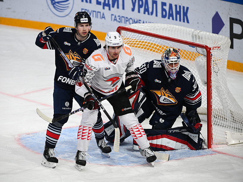 День игры: 8 января, 17:30 (омск.вр.) «Металлург» - «Авангард»