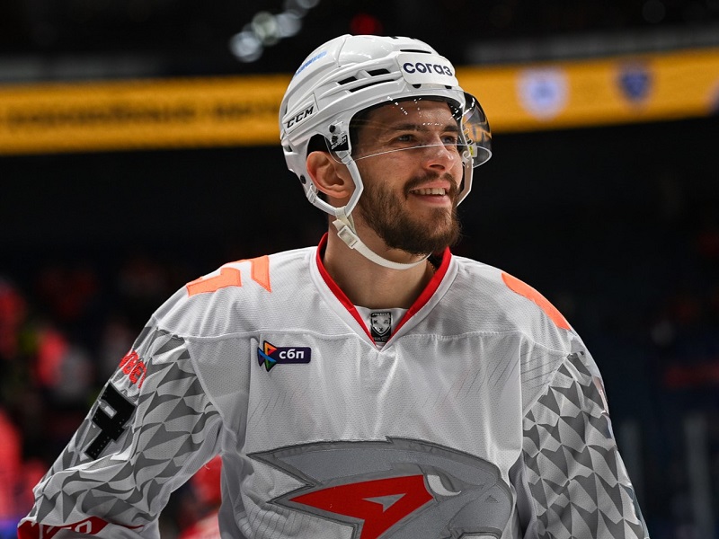 Константин Окулов вошёл в символическую сборную игровой недели КХЛ