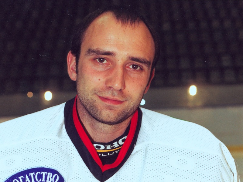 53 года со дня рождения Александра Вьюхина