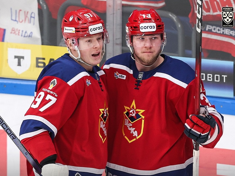 «Трактор» в третий раз в сезоне обыграл «Сибирь»,  ЦСКА во второй раз подряд выиграл московское дерби у «Спартака»