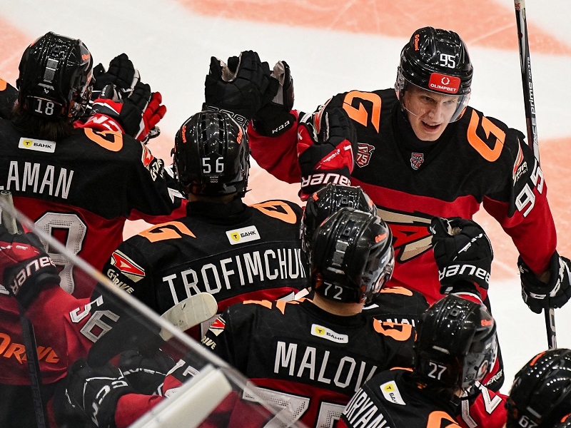 «Омские Ястребы» уверенно обыграли «Мамонтов Югры»