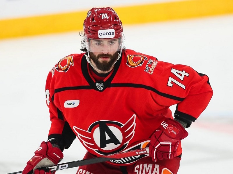 Ник Эберт стал игроком ЦСКА, «Торпедо» и «Сочи» обменялись игроками