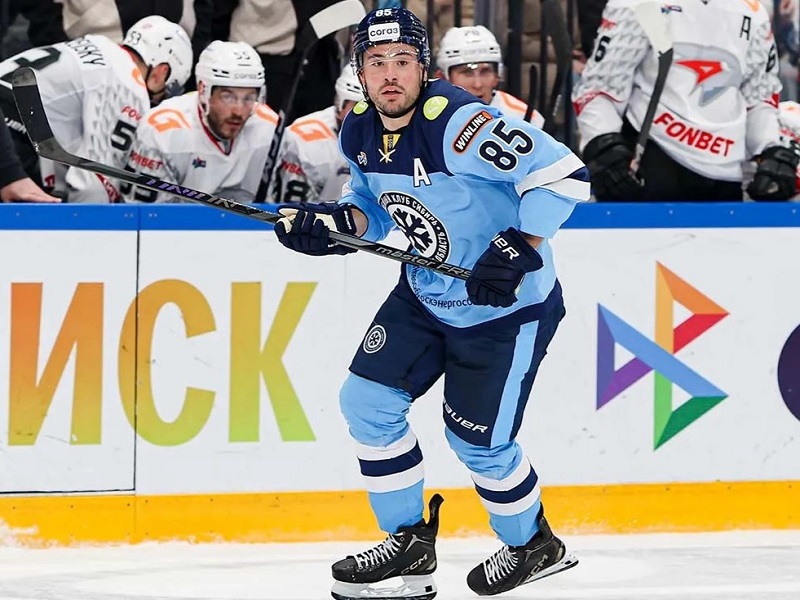Возвращение местной звезды, «Ак Барс» смял «Салават», СКА – летит. Главное в КХЛ за 16 декабря