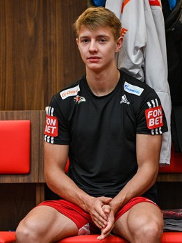 Первая ледовая тренировка «Авангарда»