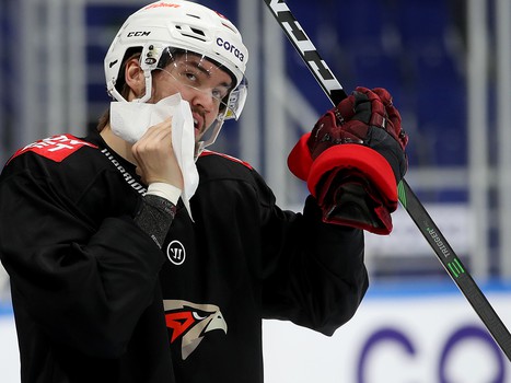 Тренировка «Авангарда» перед матчем в Уфе