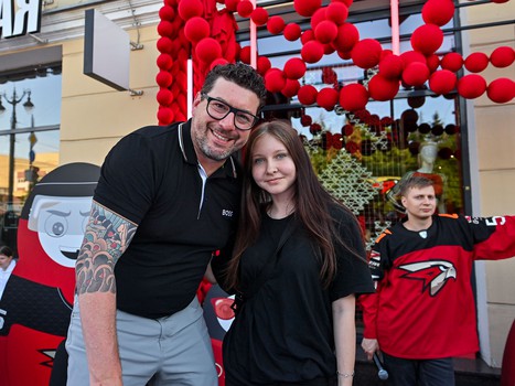 Первая вечеринка Буэнос Летос: Луи Робитайл