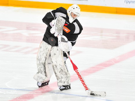 "Авангард" возобновил тренировки