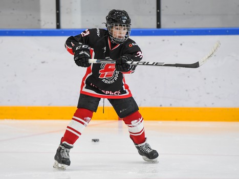 Мастер-класс Егора Мартынова для воспитанников Хоккейной Академии «Авангард» в Омске