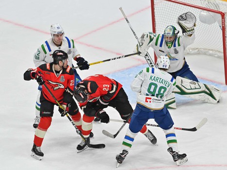 01.03.2020. 1/4 финала Конференции Восток, 1 матч. «Авангард» - «Салават Юлаев» 5:2