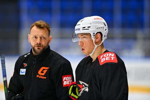 Раскатка «Авангарда» перед матчем в Нижнем Новгороде